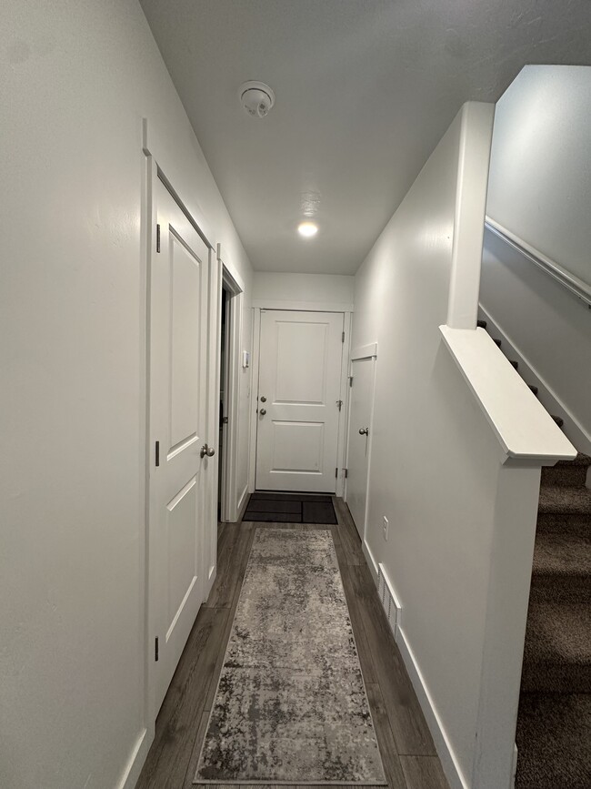 Photo - 1146 W 340 S