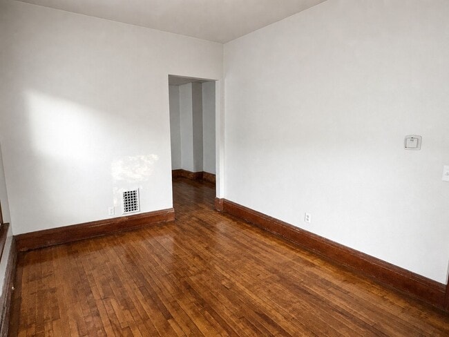 Photo - 50-52 Winterroth St. Unit 52