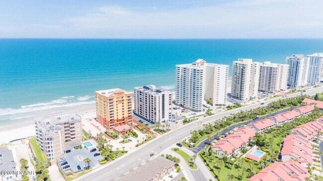 Building Photo - 2917 S Atlantic Ave Unit 401 Rental