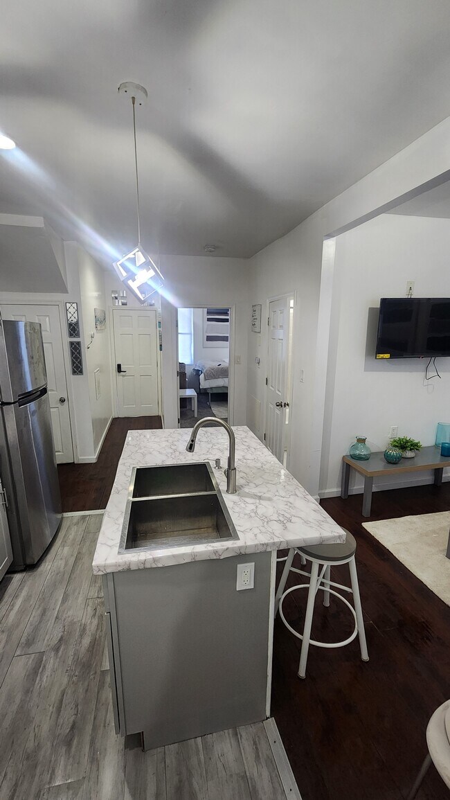 Photo - 4731 Beaufort Ave Unit 1FL