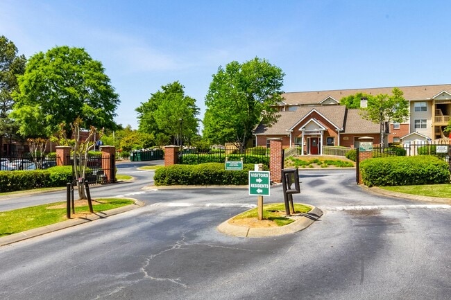 Photo - 835 Oglethorpe Ave SW