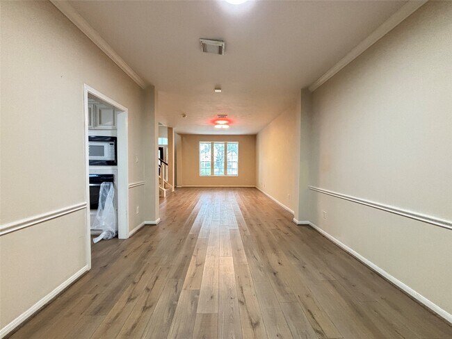 Photo - 3418 Shadowfern Dr
