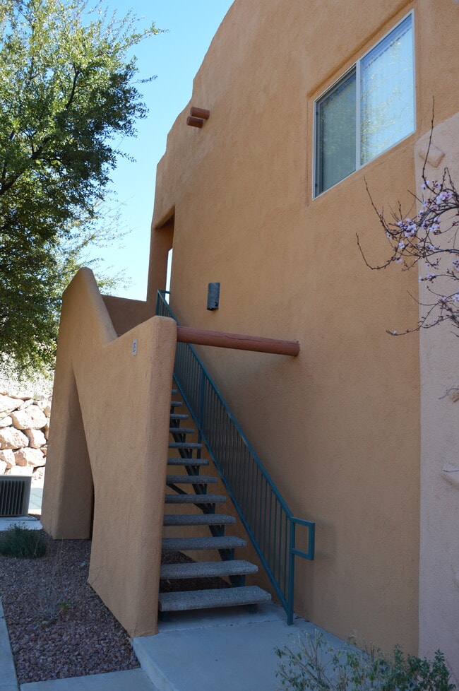 Stairs to the Unit - 724 Hardy Way Unit E