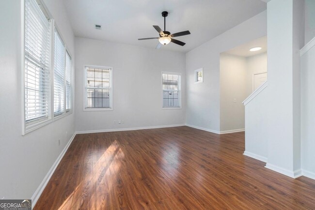 Photo - 244 Windcroft Cir NW