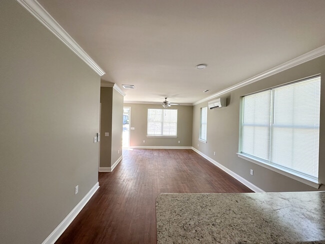 Photo - 5404 Clemons Rd