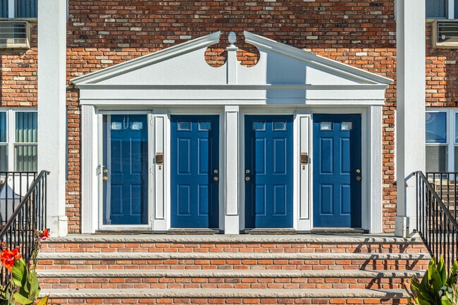 Entrance to Units