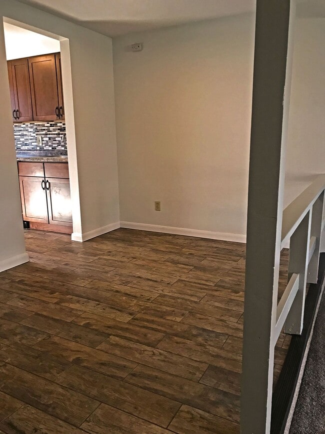 Hampton Estates Townhomes For Rent in Liverpool, NY