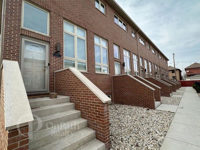 Building Photo - 6834 W 65th St