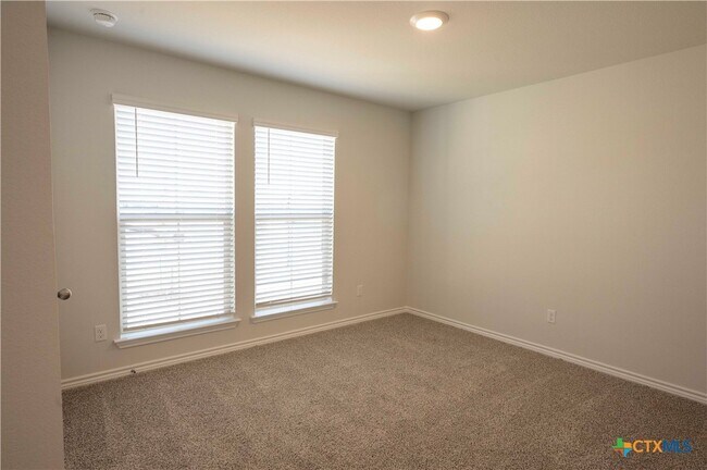 Photo - 3701 Moffat Ct