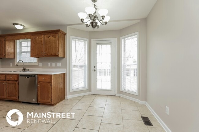 Photo - 7002 Summit Ct