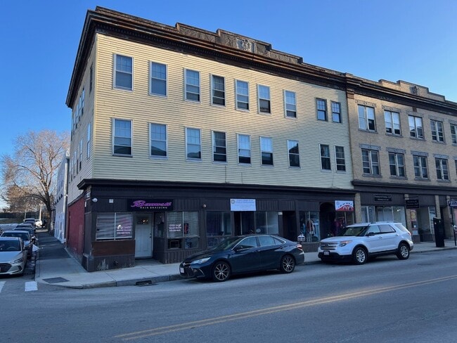 248-262 Middlesex St Unit 260