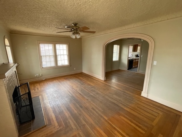 Photo - 2512 20th St