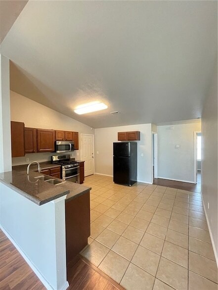 Photo - 1132 Nelson Dr