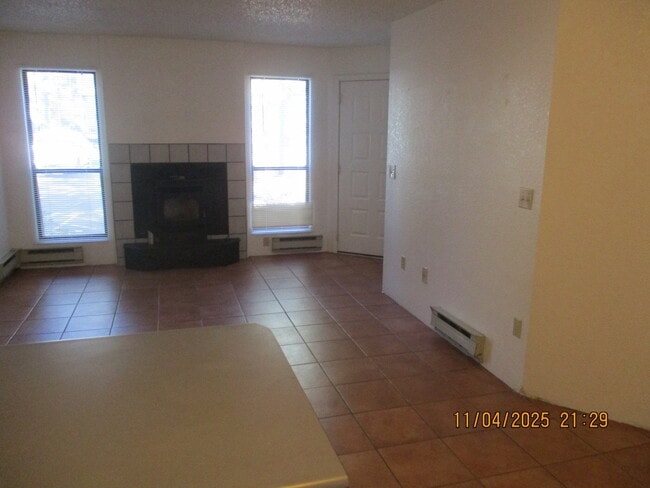 Photo - 2700 S White Mountain Rd Unidad 604