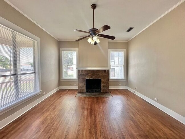 Photo - Available Now! Charming 1-Bedroom, 1-Bath ...