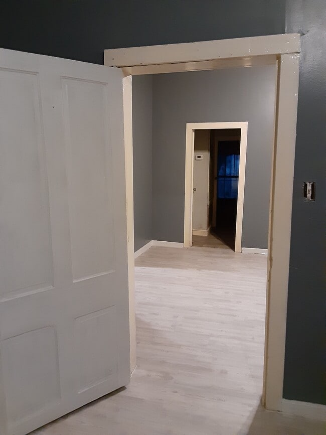 Photo - 509 Marine St