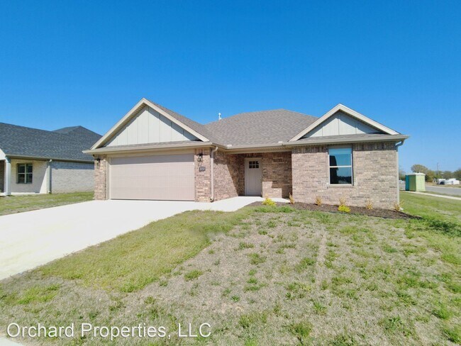 3 br, 2 bath House - 1050 Arden St. - 3 br, 2 bath House - 1050 Arden St.
