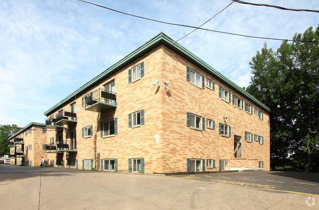 Windsor Euclid Properties - Windsor Euclid Properties Apartments