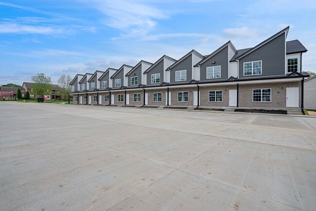 Photo - Excell Pointe 3 Bedroom Townhomes
