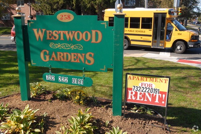 Photo - Westwood Gardens