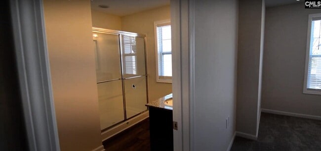 Photo - 910 Dawsons Park Wy