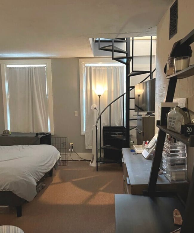 Building Photo - 510 Beacon St Rental