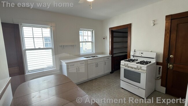 Photo - 26 Upland Rd Unit #2