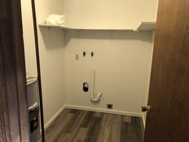 Photo - 215 8th St Unit 2