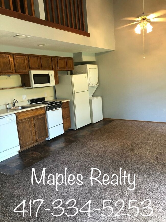 Photo - 2 bed, 2 bath PENTHOUSE loft condo at Fall...