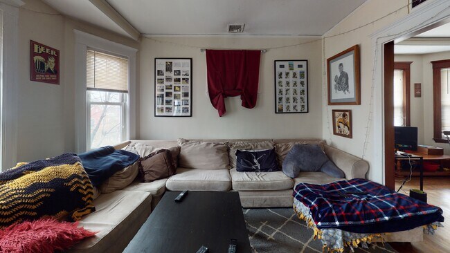 Photo - 35 Brooksdale Rd Unit 2