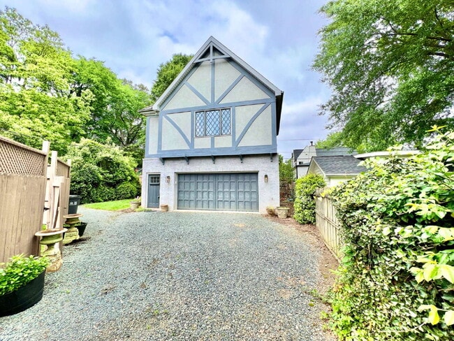 Photo - 1 Bed Apartment with TWO CAR GARAGE! Unit B