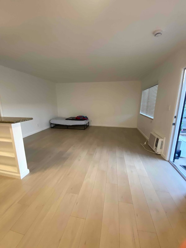 Photo - 444 E Rowland St Unidad 20