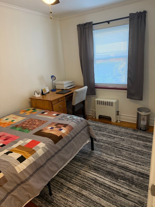 Photo - 418 Esplanade