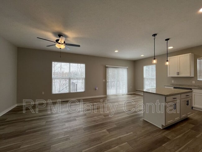 Photo - 133 Oldham Ln