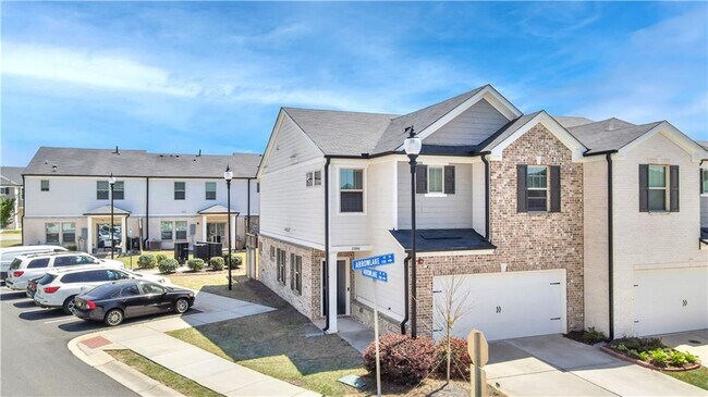 Photo - 1186 Arrowlake Rd