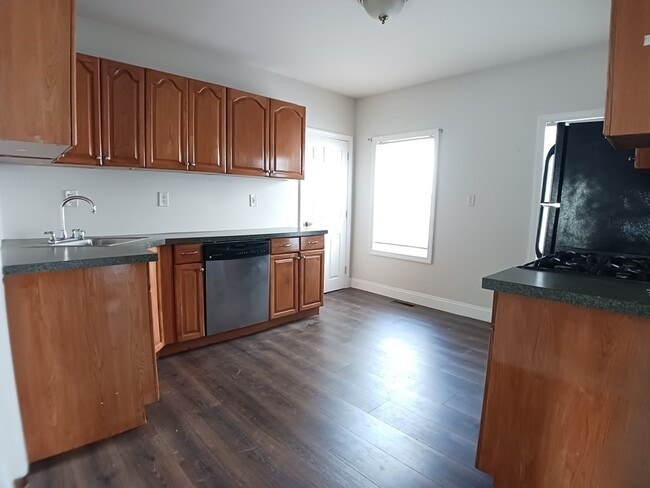 Photo - 17 Clare St Unit 1