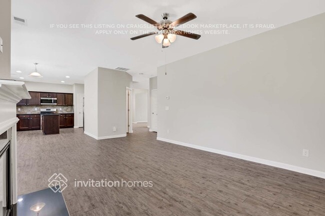 Photo - 605 Emporia Loop