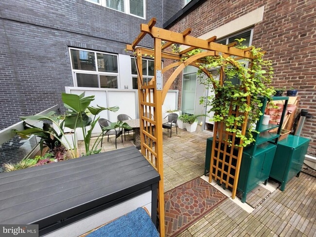 Photo - 1101 Locust St Unit 4L
