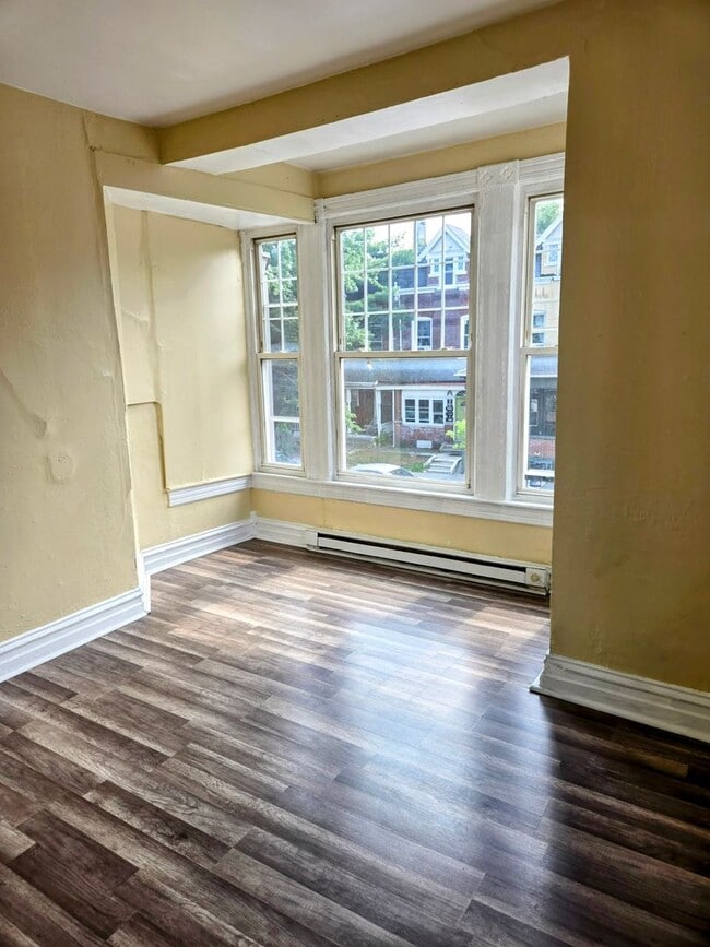 547 N. 6th Street