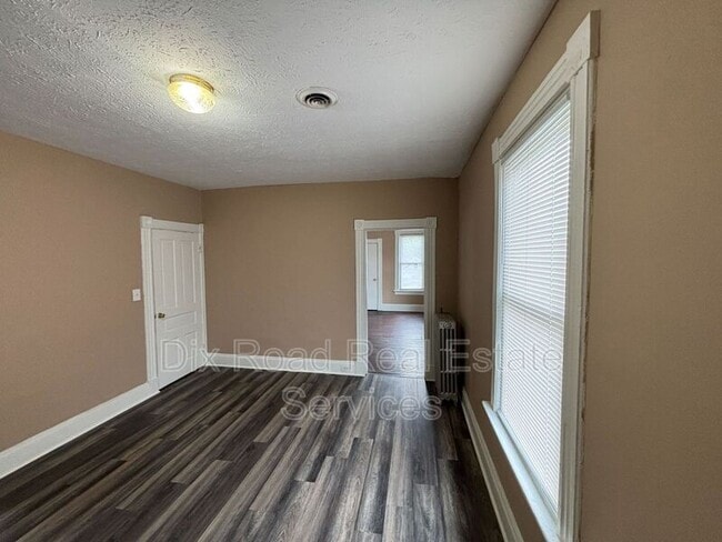 Photo - 1310 Shuler Ave