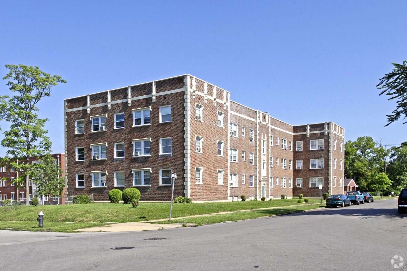 Clara Heights Apartments - Clara Heights Apartments