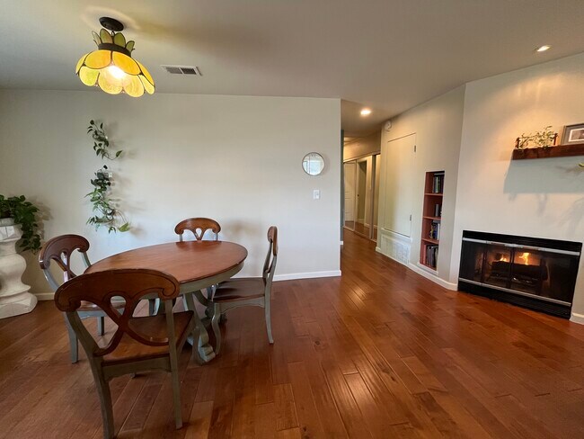 Photo - 9788 Orangewood Dr Unidad 9788 Orangewood Drive