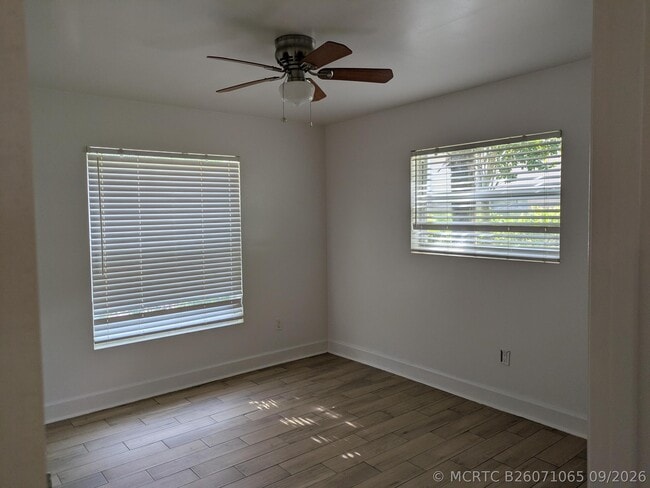 8710 NW 35th St