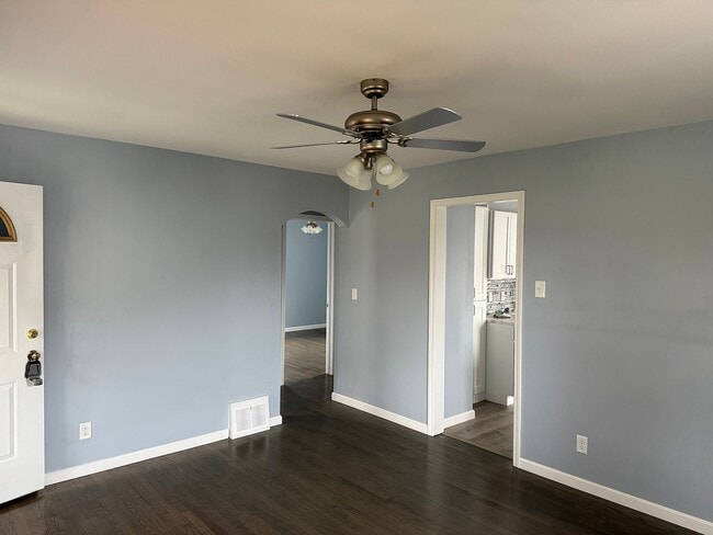 Photo - 7318 Columbia Ave