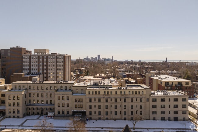 140 Hodge Ave - Barton Apartments