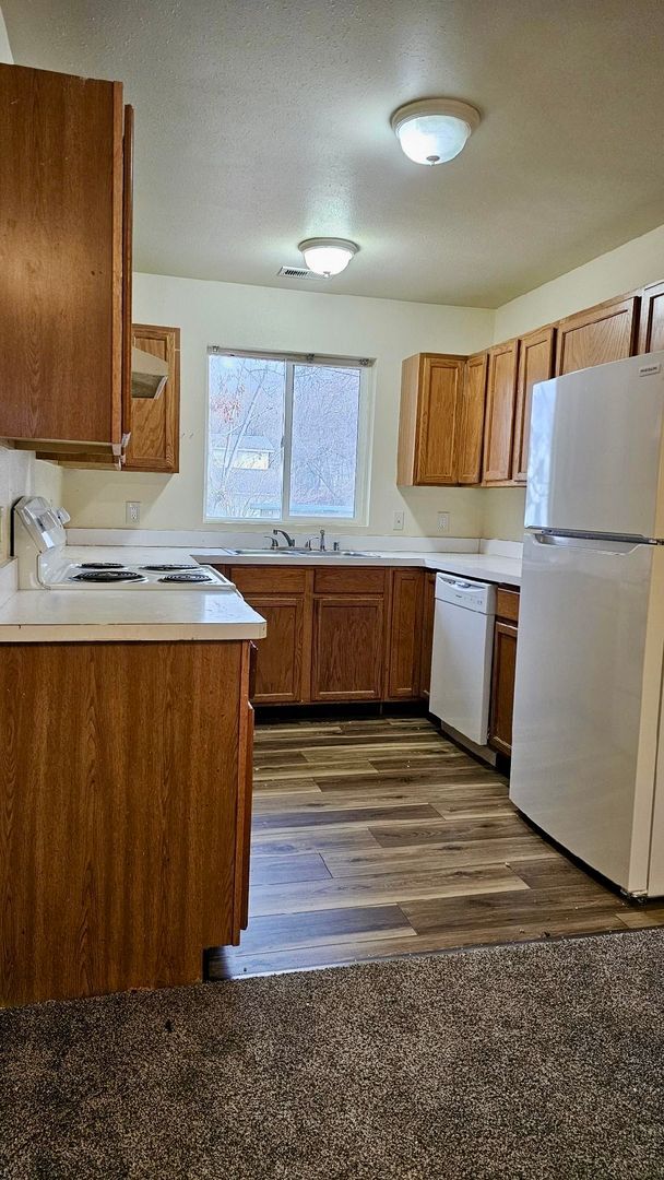 Photo - 1324 S 2nd St W Unidad C