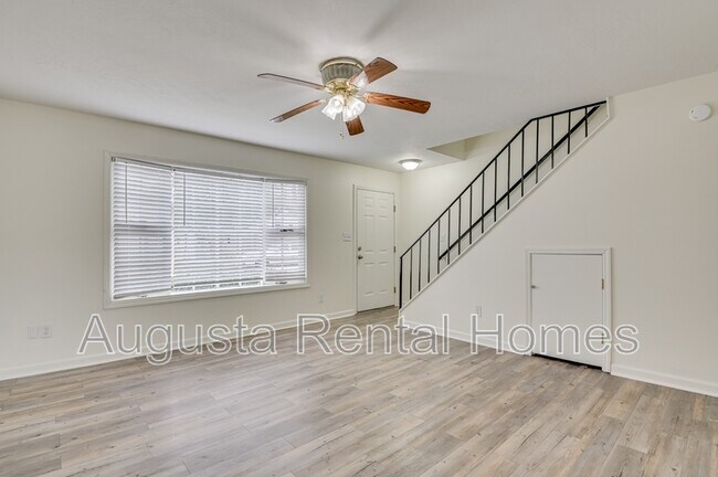 Photo - 1402 Arsenal Ave