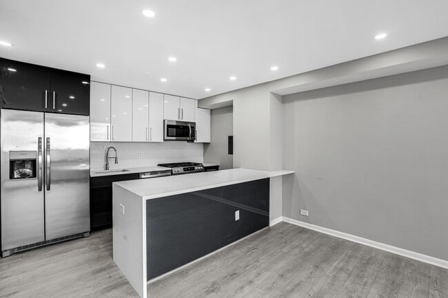 Photo - 3950 N Lake Shore Dr Unit 1516