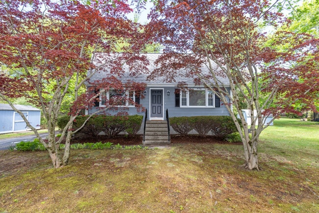 Photo - 10 Meadow Ln