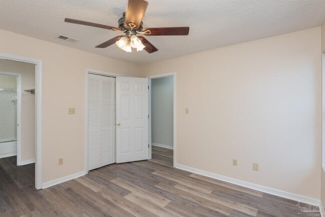 Photo - 7224 Lago Vista Ct